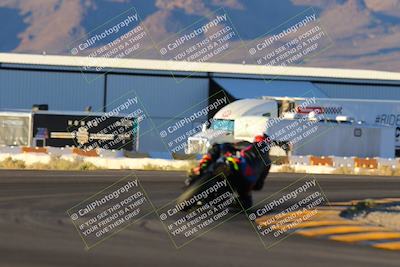 media/Oct-29-2022-CVMA (Sat) [[14c0aa3b66]]/Race 14 Formula 40/